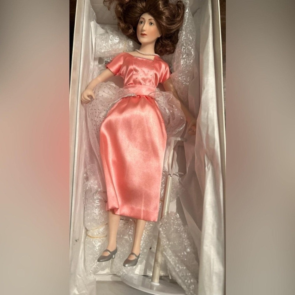 Smithsonian Institution 150 Anniversary Doll Joan Elegant Pink Dress Collectible
